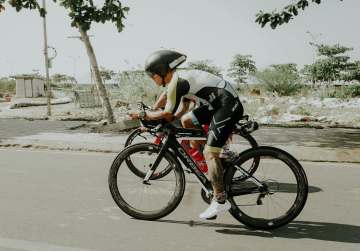 Jak czuć się komfortowo i zarazem dobrze wyglądać na rowerze?